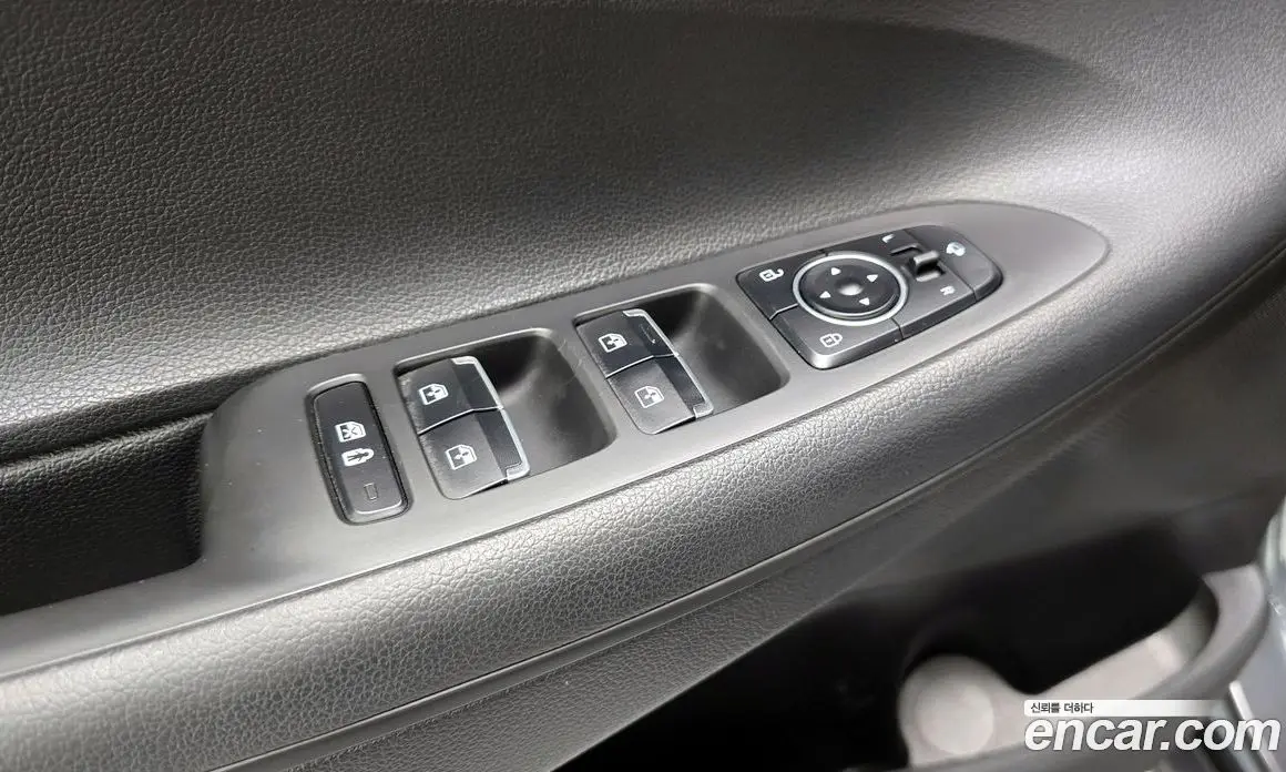 Hyundai Grandeur 2022 2.5 автомат (гидро), фото 20