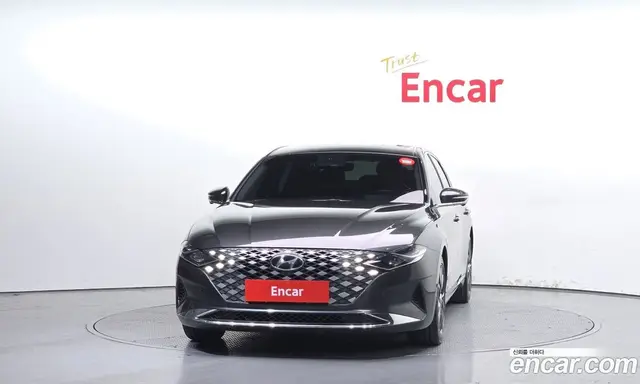 Hyundai Grandeur 2022 2.5 автомат (гидро), миниатюра 3