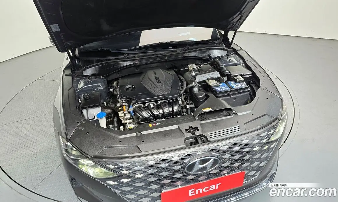 Hyundai Grandeur 2022 2.5 автомат (гидро), фото 6