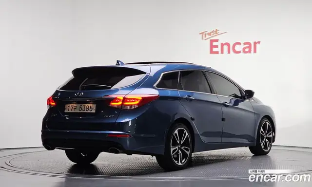 Hyundai i40 2015 1.7 автомат (гидро), миниатюра 2