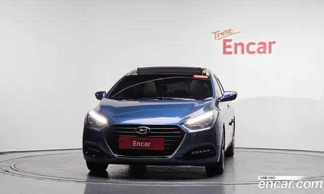 Hyundai i40 2015 1.7 автомат (гидро), миниатюра 3