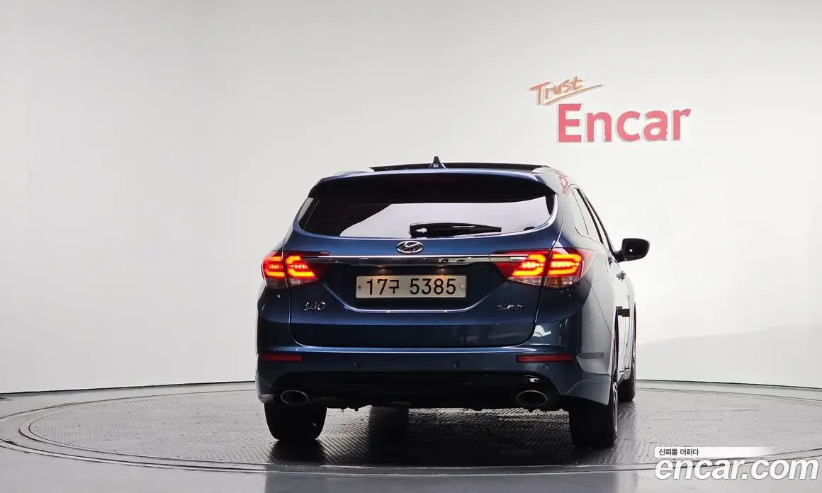 Hyundai i40 2015 1.7 автомат (гидро), фото 4