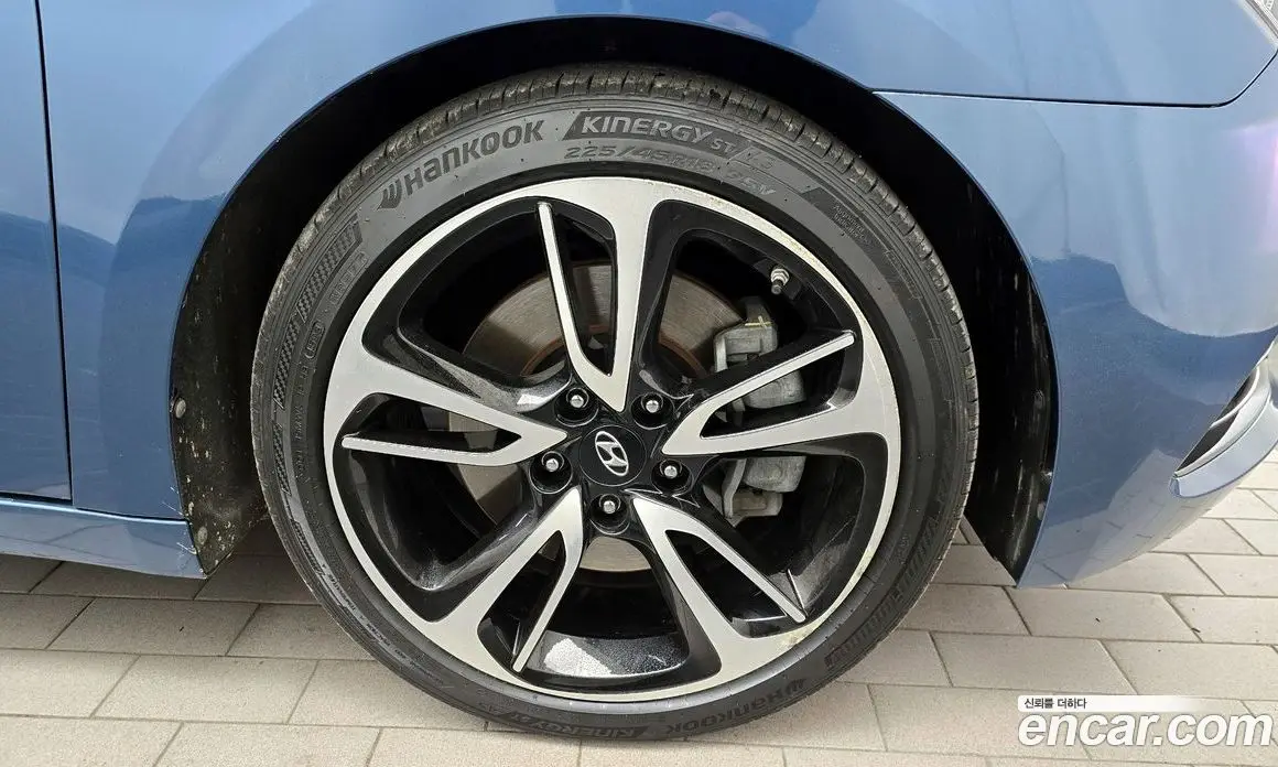 Hyundai i40 2015 1.7 автомат (гидро), фото 5