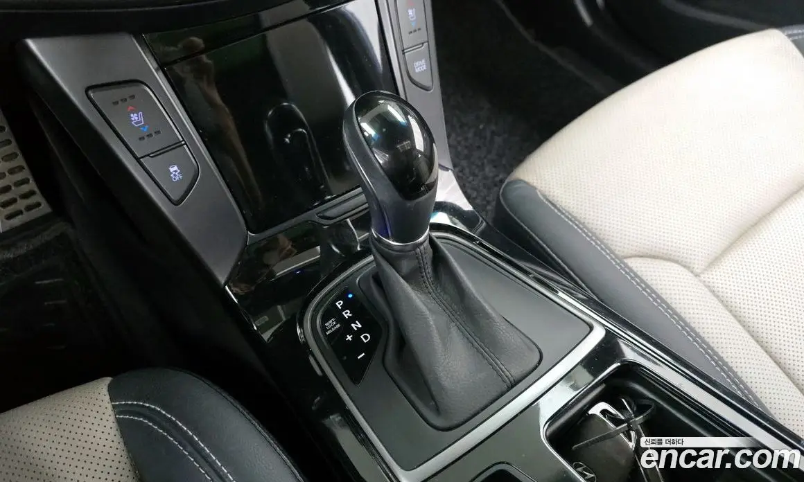 Hyundai i40 2015 1.7 автомат (гидро), фото 9