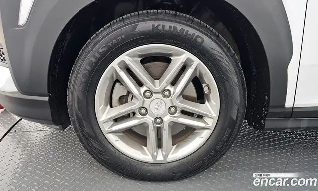 Hyundai Kona 2018 1.6 автомат (гидро), миниатюра 5