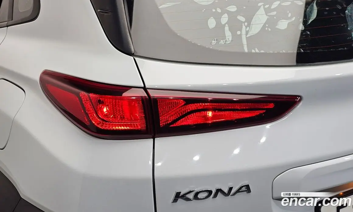 Hyundai Kona 2018 1.6 автомат (гидро), фото 9