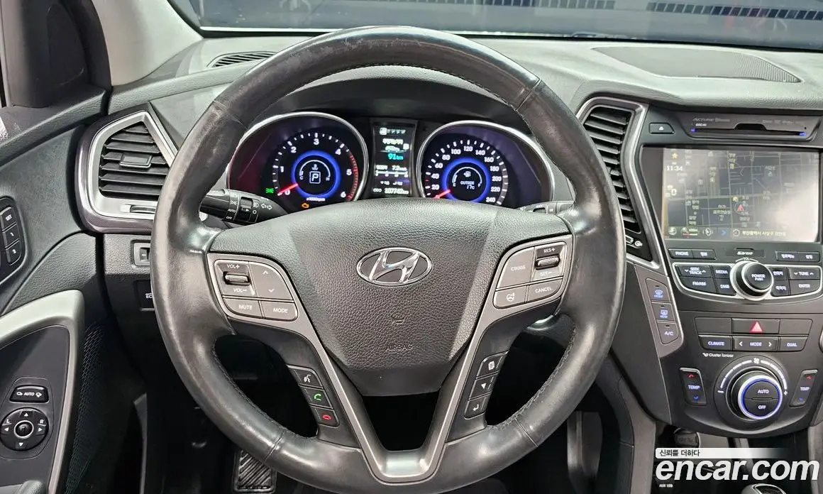 Hyundai Santa Fe 2014 2.2 автомат (гидро), фото 13 Hyundai Santa Fe 2014 2.2 автомат (гидро), фото 13