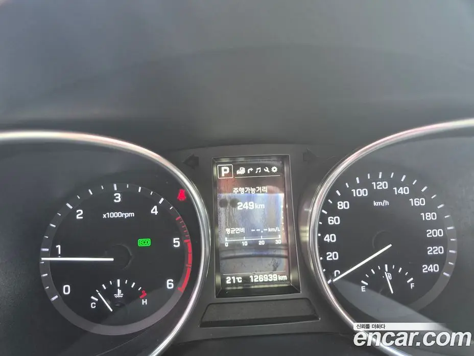 Hyundai Santa Fe 2015 2.0 автомат (гидро), фото 13