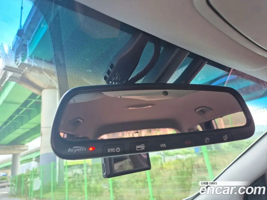Hyundai Santa Fe 2015 2.0 автомат (гидро), фото 17