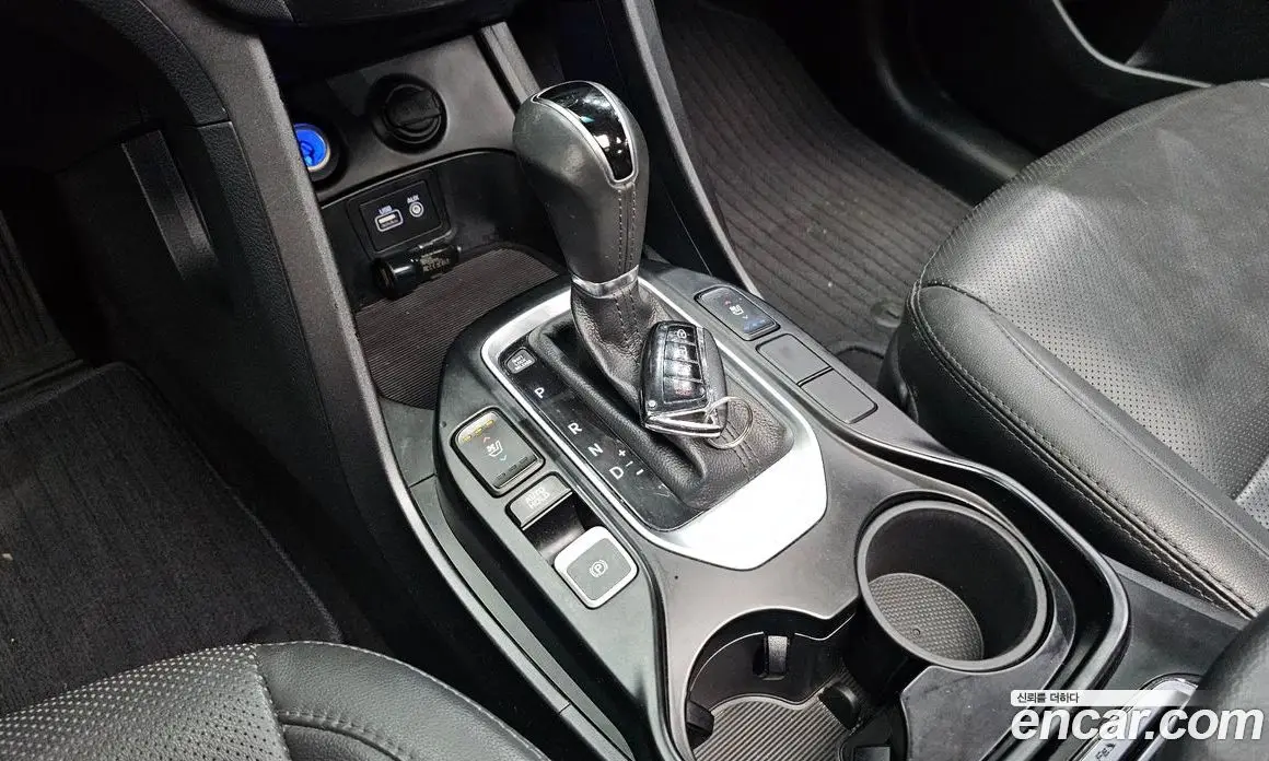 Hyundai Santa Fe 2016 2.0 автомат (гидро), фото 12