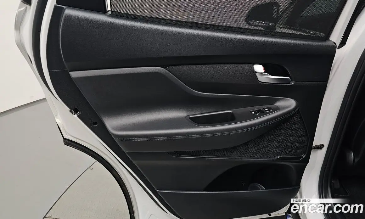 Hyundai Santa Fe 2018 2.0 автомат (гидро), фото 14