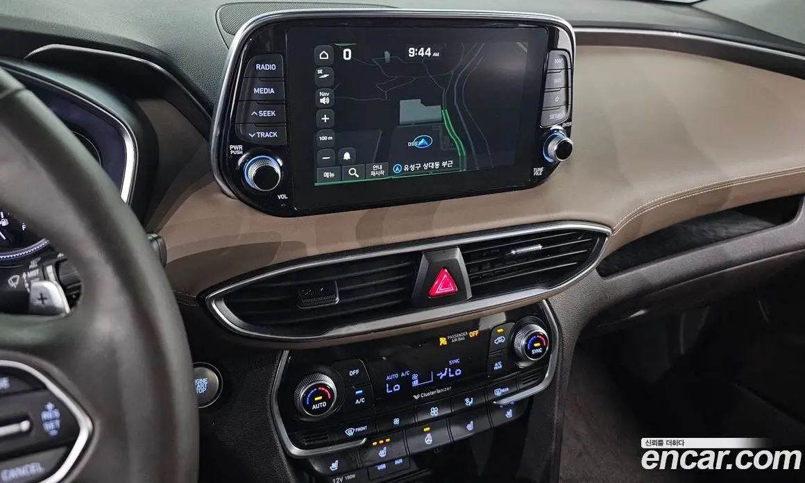 Hyundai Santa Fe 2018 2.0 автомат (гидро), фото 18