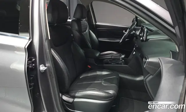 Hyundai Santa Fe 2018 2.0 автомат (гидро), миниатюра 11 Hyundai Santa Fe 2018 2.0 автомат (гидро), миниатюра 11