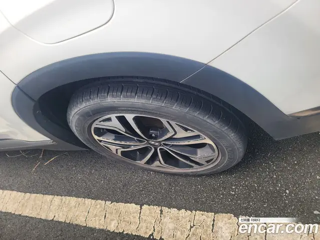 Hyundai Santa Fe 2018 2.0 автомат (гидро), миниатюра 5 Hyundai Santa Fe 2018 2.0 автомат (гидро), миниатюра 5