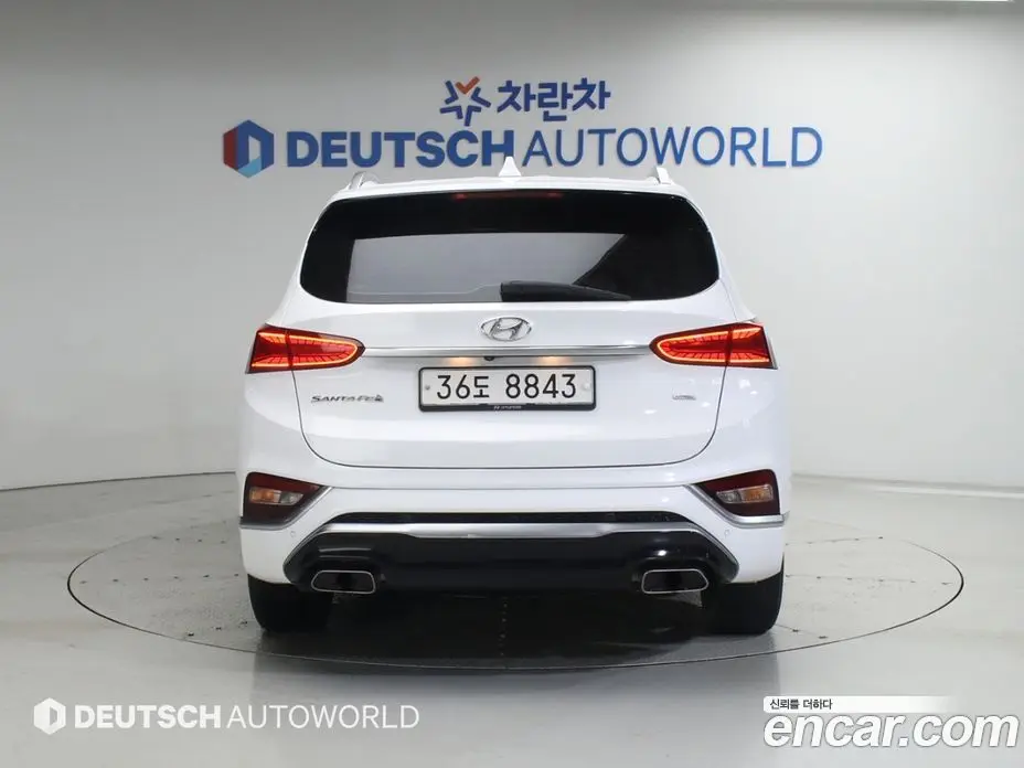 Hyundai Santa Fe 2019 2.2 автомат (гидро), фото 4 Hyundai Santa Fe 2019 2.2 автомат (гидро), фото 4