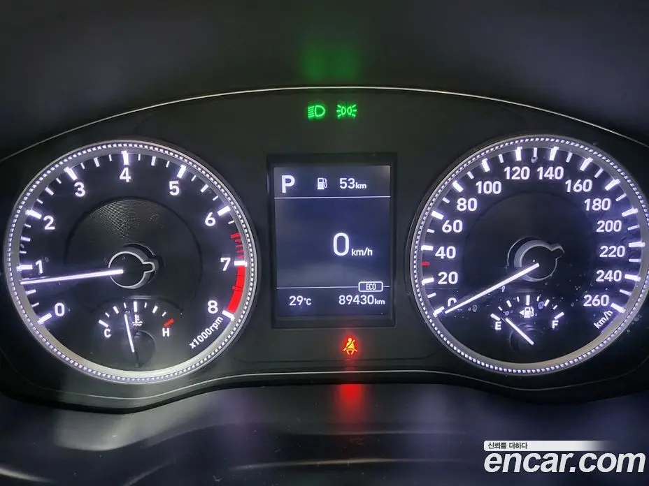 Hyundai Santa Fe 2019 2.0 автомат (гидро), фото 8