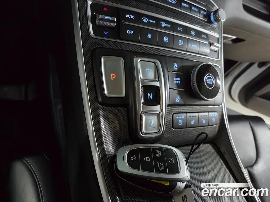 Hyundai Santa Fe 2020 2.2 автомат (гидро), фото 9
