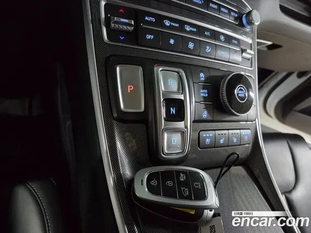 Hyundai Santa Fe 2020 2.2 автомат (гидро), миниатюра 9
