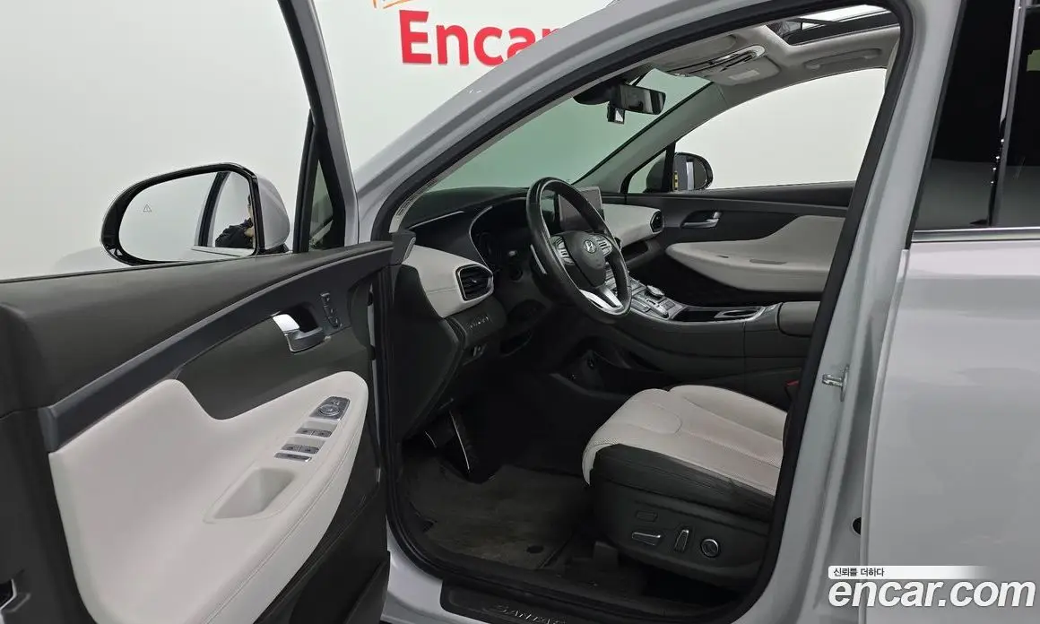 Hyundai Santa Fe 2021 1.6 автомат (гидро), фото 10 Hyundai Santa Fe 2021 1.6 автомат (гидро), фото 10