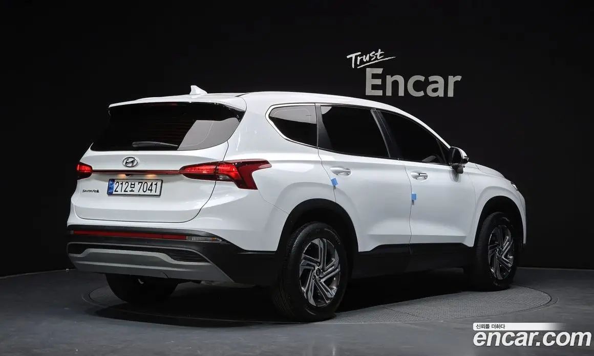 Hyundai Santa Fe 2021 2.2 автомат (гидро), фото 2 Hyundai Santa Fe 2021 2.2 автомат (гидро), фото 2