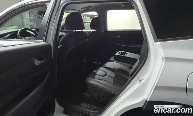 Hyundai Santa Fe 2021 2.2 автомат (гидро), миниатюра 11 Hyundai Santa Fe 2021 2.2 автомат (гидро), миниатюра 11