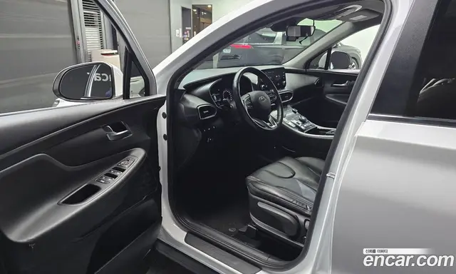 Hyundai Santa Fe 2021 2.2 автомат (гидро), миниатюра 10 Hyundai Santa Fe 2021 2.2 автомат (гидро), миниатюра 10