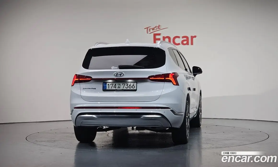 Hyundai Santa Fe 2021 2.2 автомат (гидро), фото 4