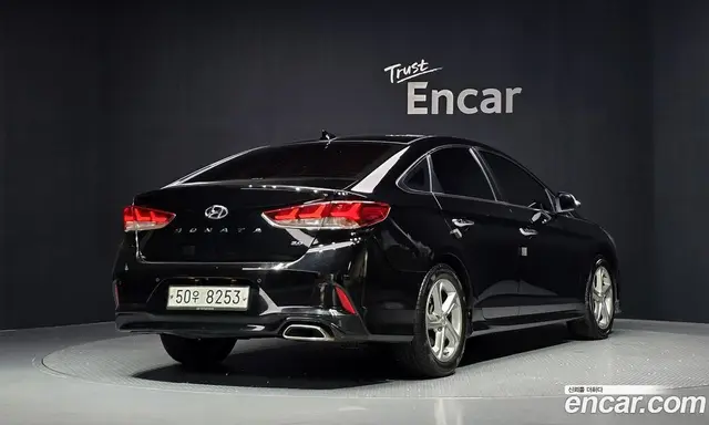 Hyundai Sonata 2018 2.0 автомат (гидро), миниатюра 2