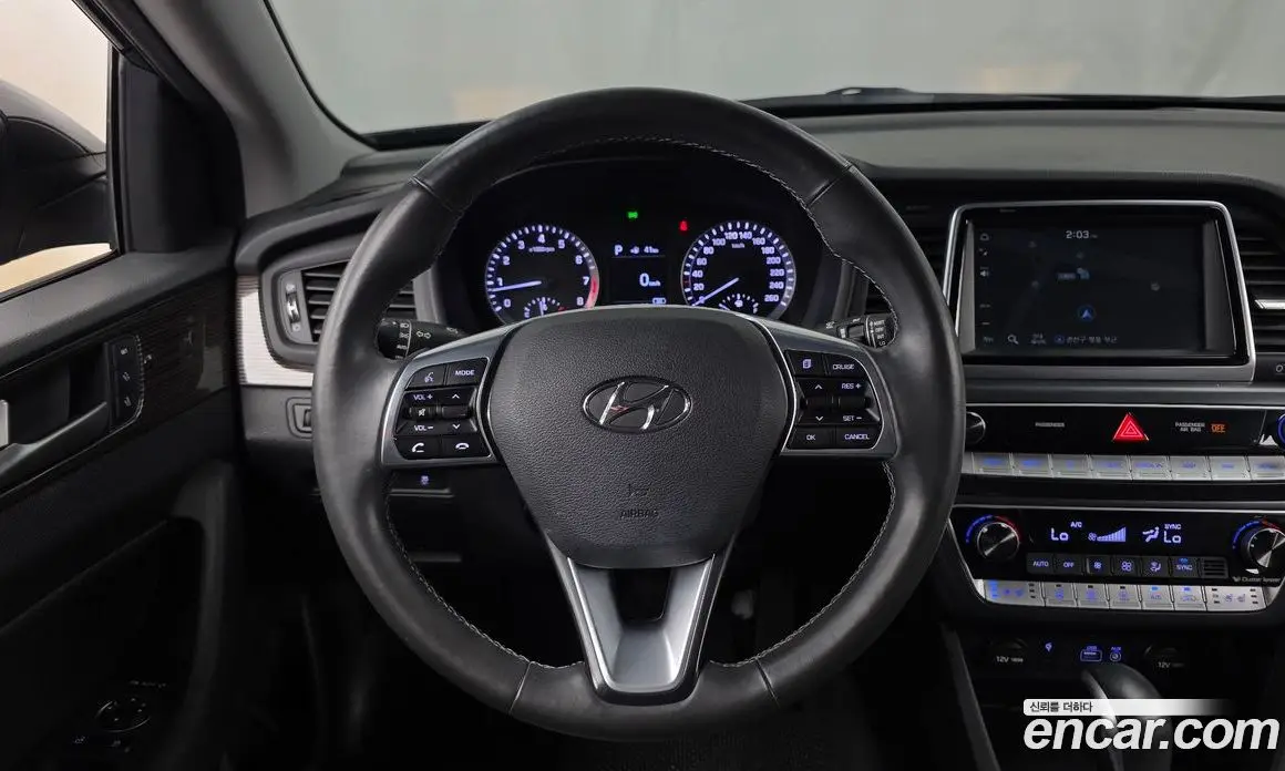Hyundai Sonata 2018 2.0 автомат (гидро), фото 13