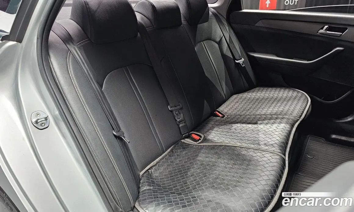 Hyundai Sonata 2019 2.0 автомат (гидро), фото 12