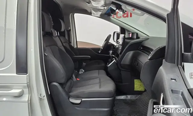 Hyundai Staria 2021 2.2 автомат (гидро), миниатюра 11