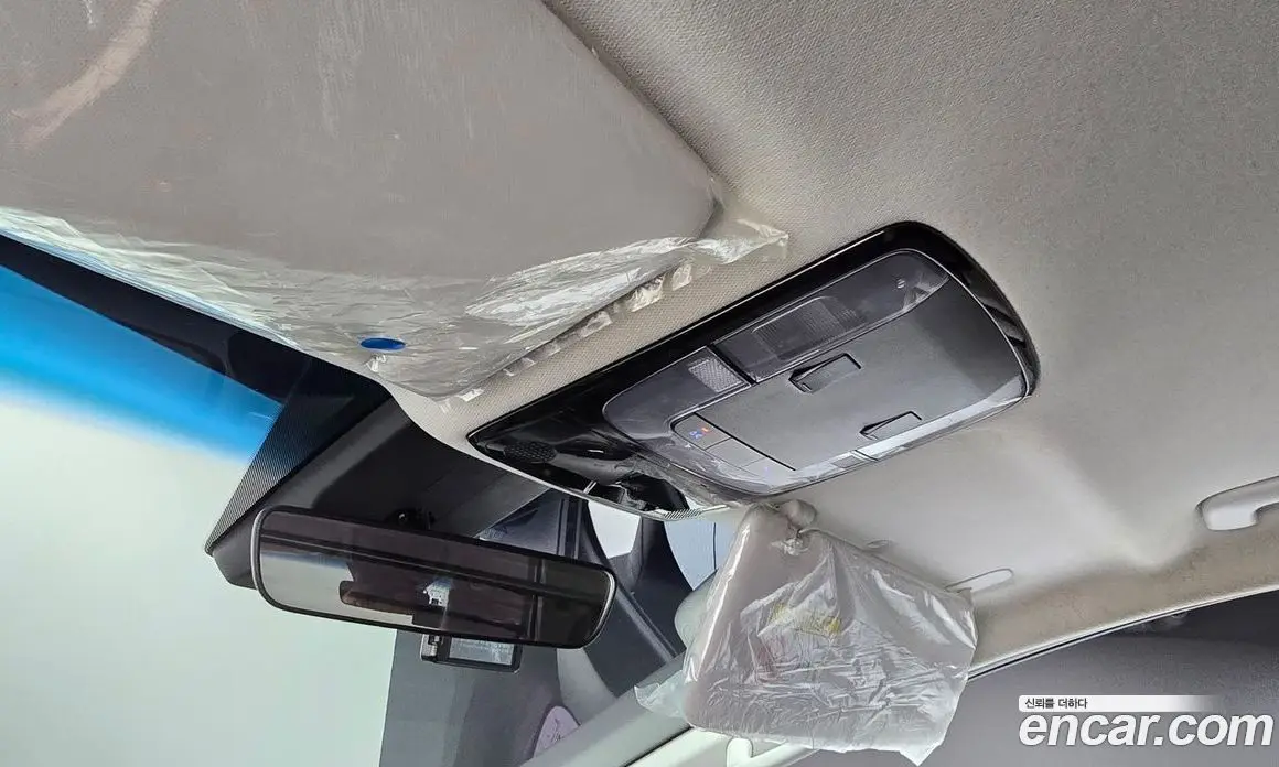 Hyundai Staria 2021 2.2 автомат (гидро), фото 18