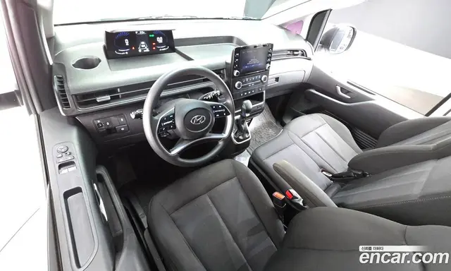 Hyundai Staria 2021 2.2 автомат (гидро), миниатюра 7