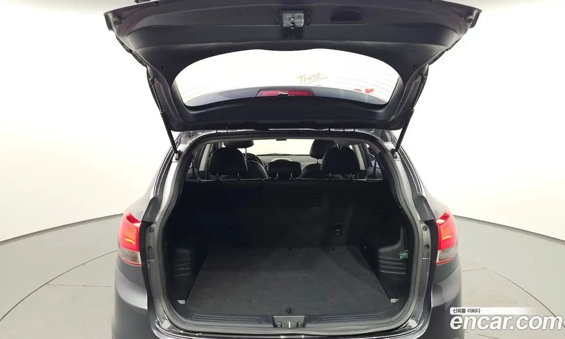 Hyundai Tucson 2011 2.0 автомат (гидро), фото 20 Hyundai Tucson 2011 2.0 автомат (гидро), фото 20