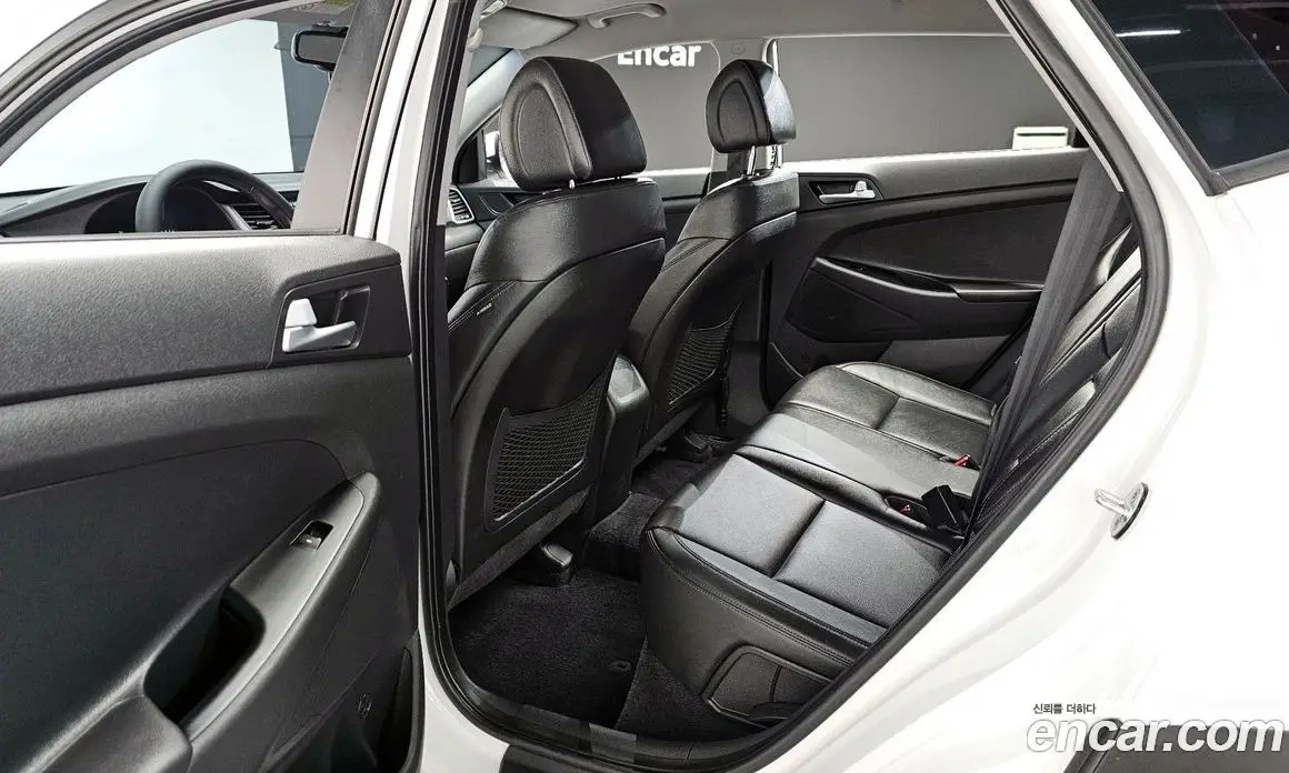 Hyundai Tucson 2015 2.0 автомат (гидро), фото 11 Hyundai Tucson 2015 2.0 автомат (гидро), фото 11