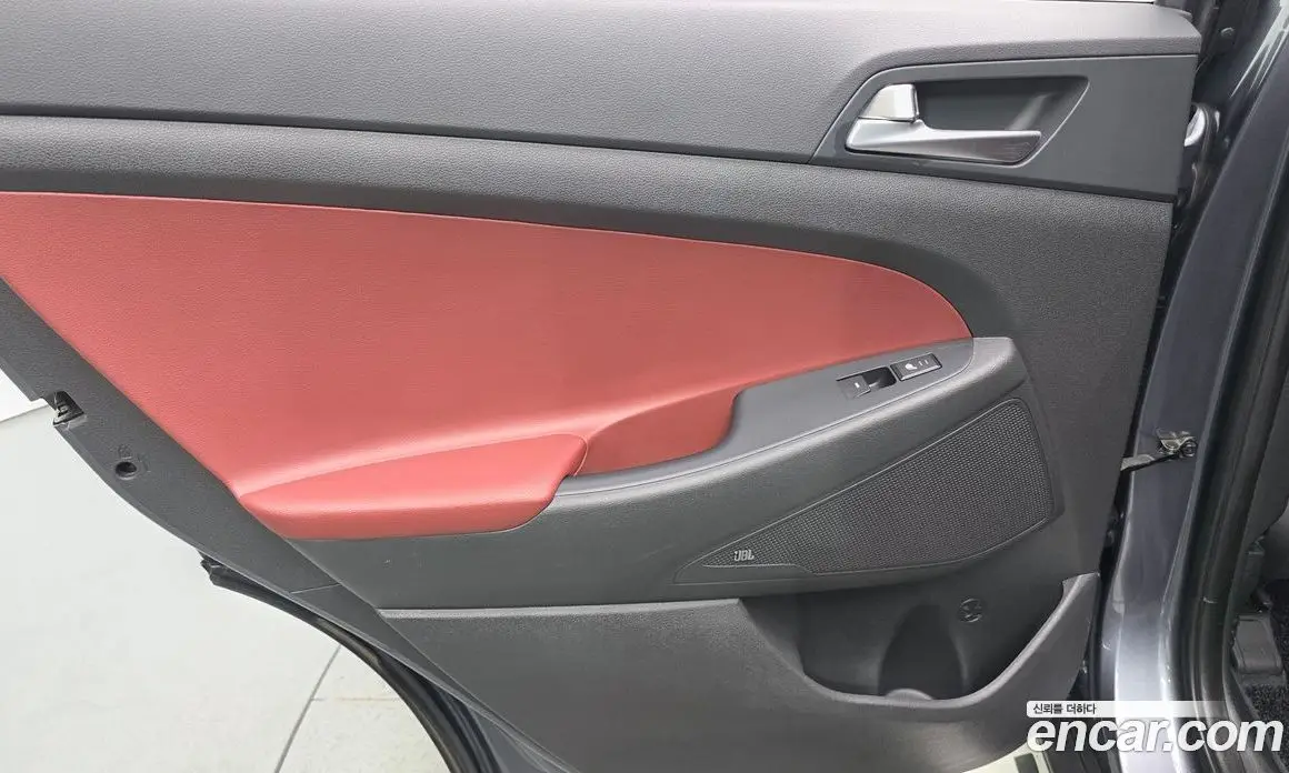 Hyundai Tucson 2017 1.6 автомат (гидро), фото 15