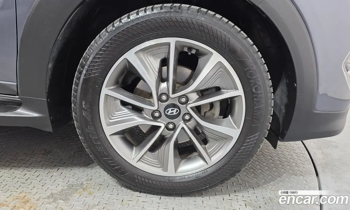 Hyundai Tucson 2017 1.6 автомат (гидро), фото 7
