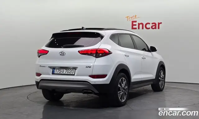 Hyundai Tucson 2017 1.7 автомат (гидро), миниатюра 2