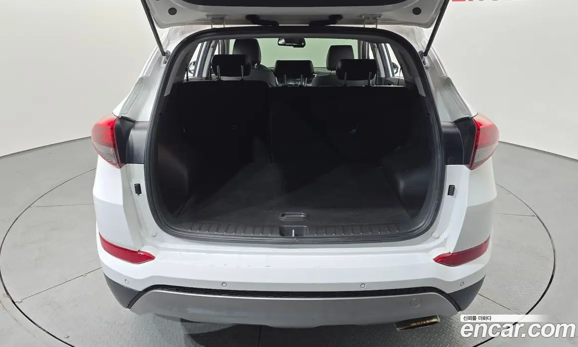 Hyundai Tucson 2017 1.7 автомат (гидро), фото 20