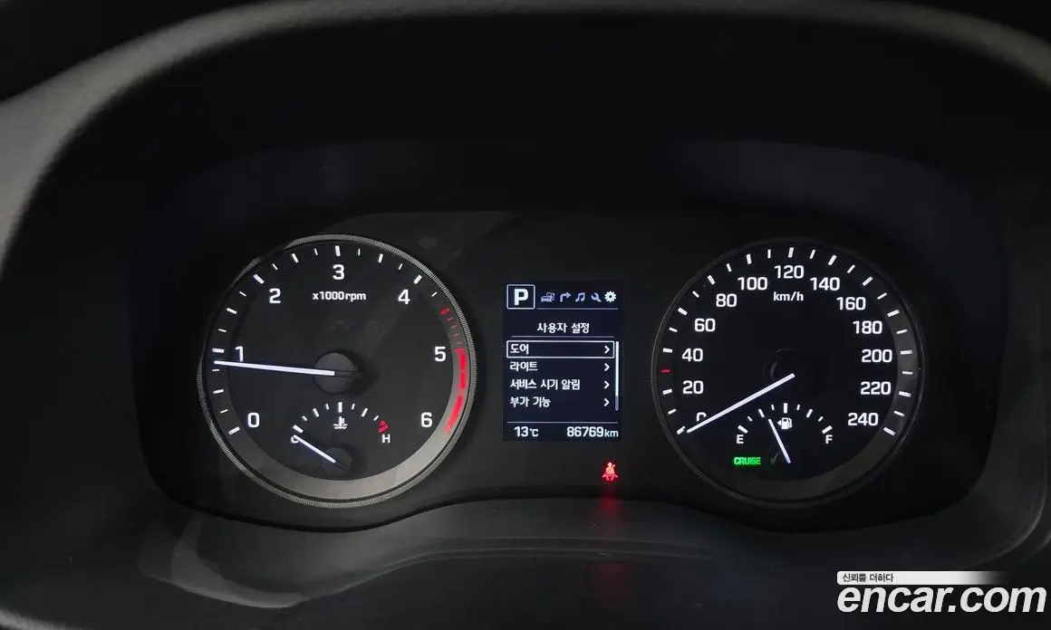 Hyundai Tucson 2017 1.7 автомат (гидро), фото 8