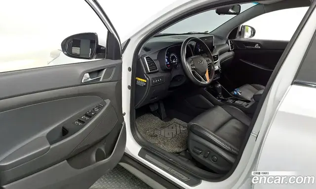 Hyundai Tucson 2018 1.6 автомат (гидро), миниатюра 12