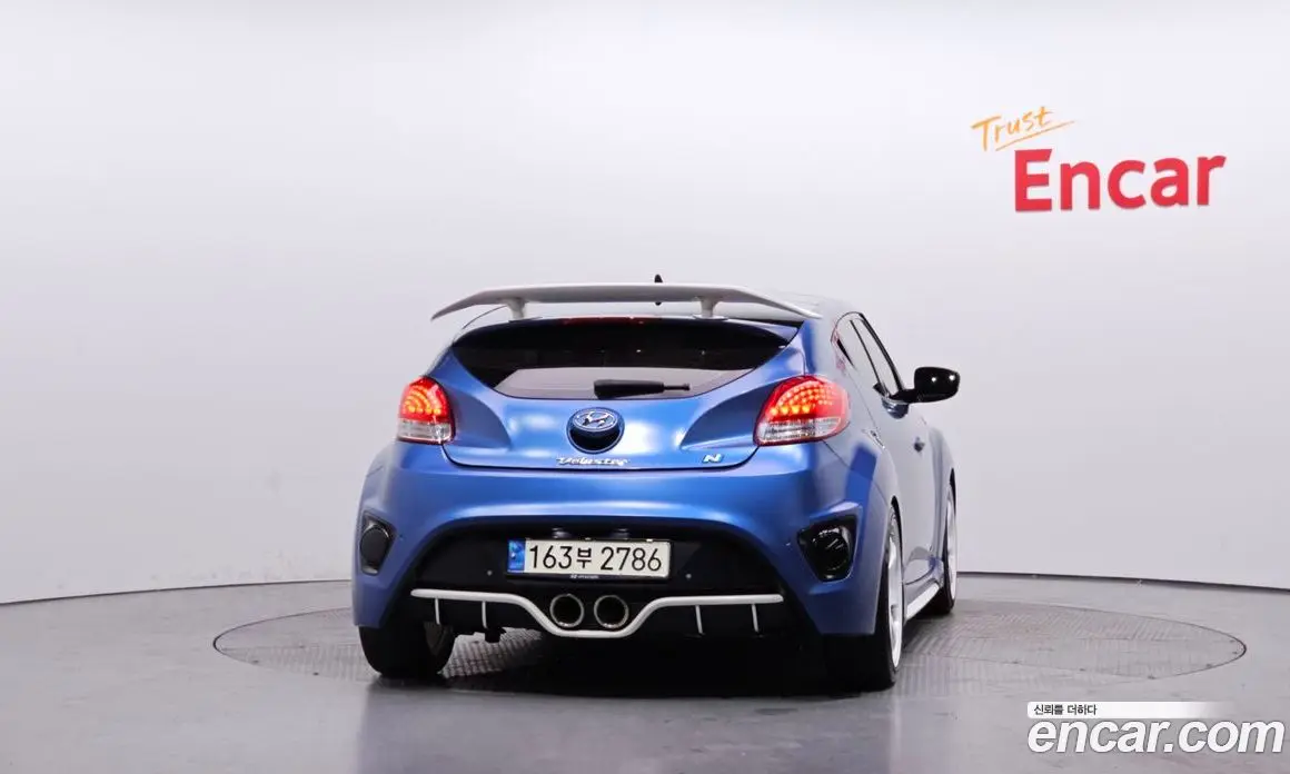 Hyundai Veloster 2015 1.6 автомат (гидро), фото 4 Hyundai Veloster 2015 1.6 автомат (гидро), фото 4