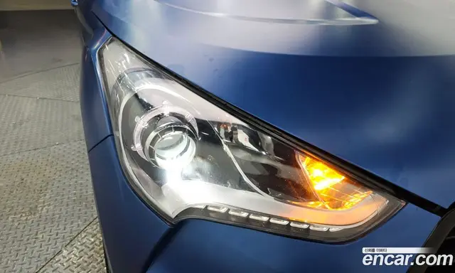 Hyundai Veloster 2015 1.6 автомат (гидро), миниатюра 8 Hyundai Veloster 2015 1.6 автомат (гидро), миниатюра 8