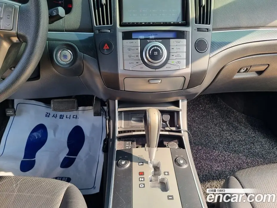 Hyundai Veracruz 2011 3.0 автомат (гидро), фото 20