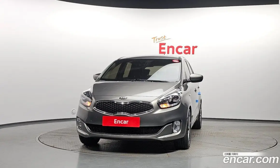 Kia Carens 2015 2.0 механика, фото 3 Kia Carens 2015 2.0 механика, фото 3