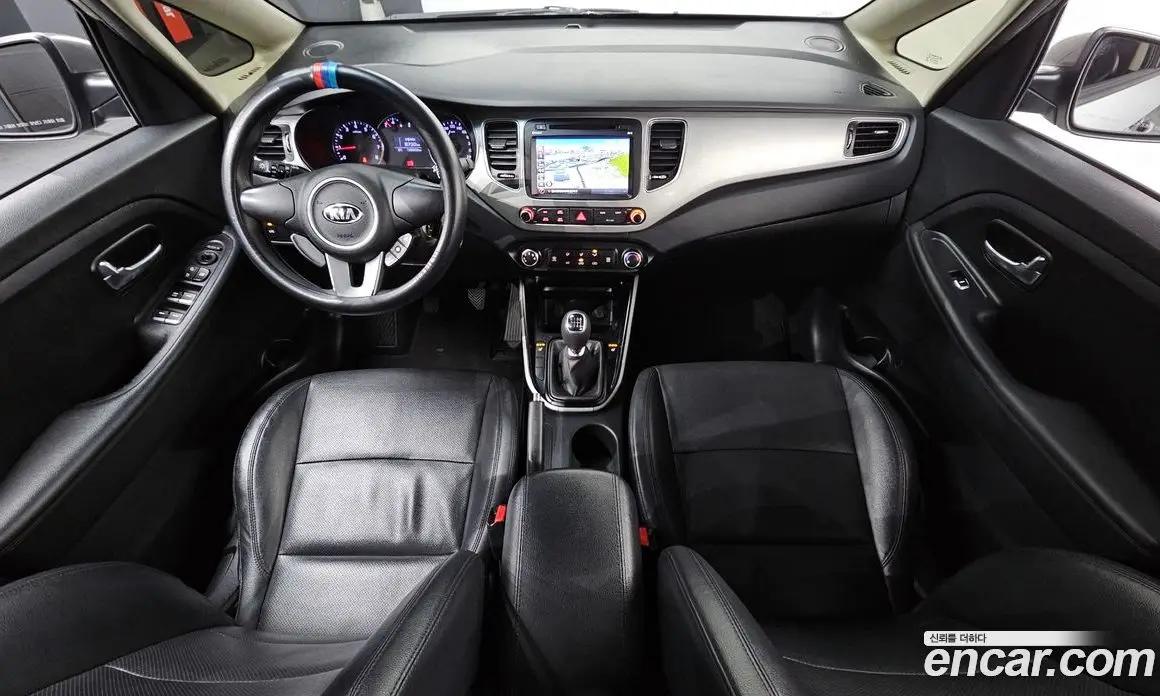 Kia Carens 2015 2.0 механика, фото 7 Kia Carens 2015 2.0 механика, фото 7