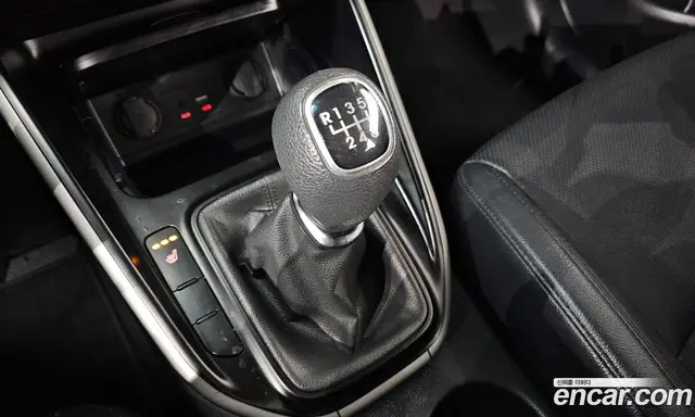 Kia Carens 2015 2.0 механика, миниатюра 9 Kia Carens 2015 2.0 механика, миниатюра 9