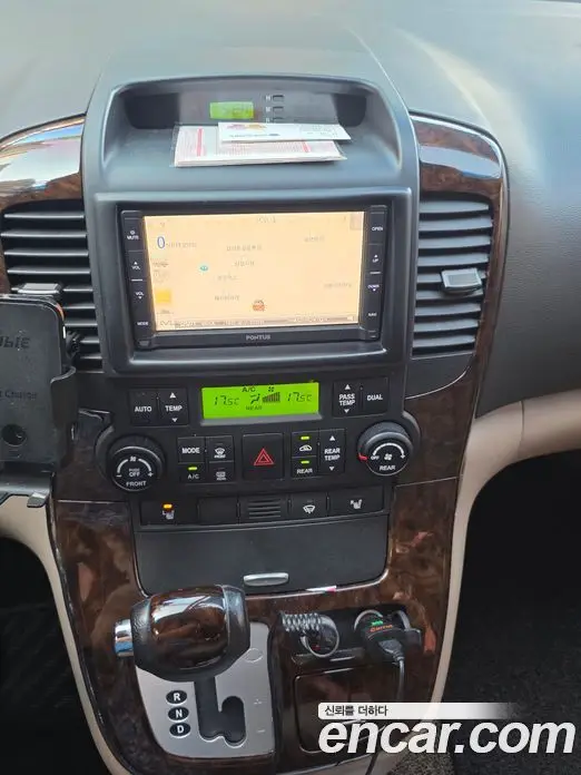 Kia Carnival 2009 2.9 автомат (гидро), фото 6 Kia Carnival 2009 2.9 автомат (гидро), фото 6
