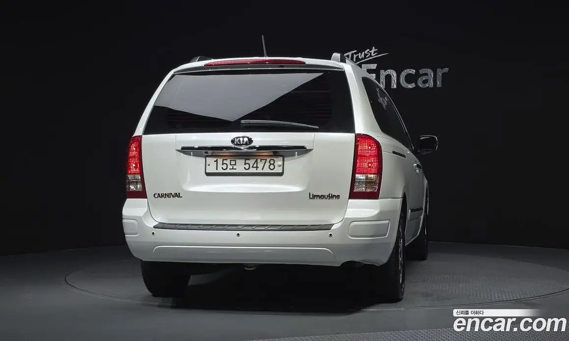 Kia Carnival 2013 2.2 автомат (гидро), фото 4
