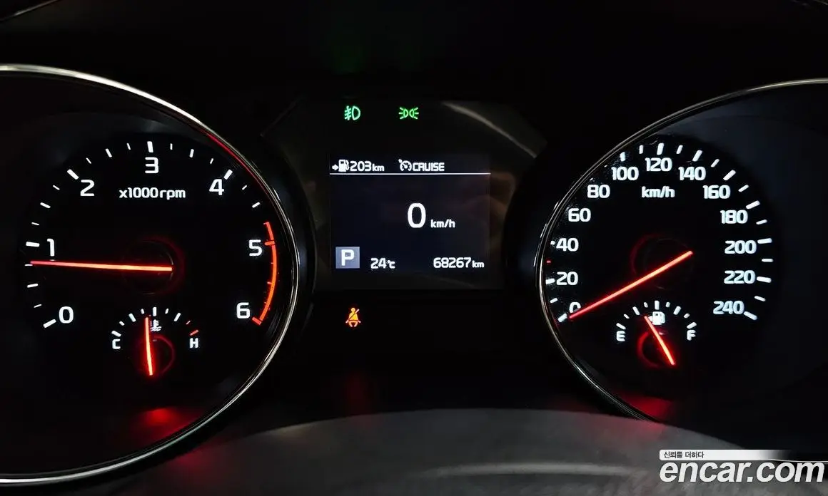 Kia Carnival 2018 2.2 автомат (гидро), фото 11 Kia Carnival 2018 2.2 автомат (гидро), фото 11